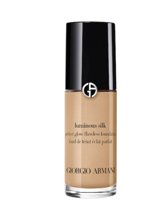 ARMANI
Luminous Silk Foundation 18ml